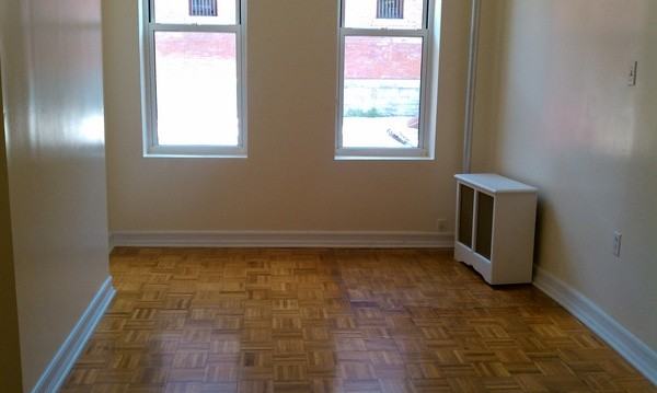 392 15th St 43509 - Photo 2 of 9