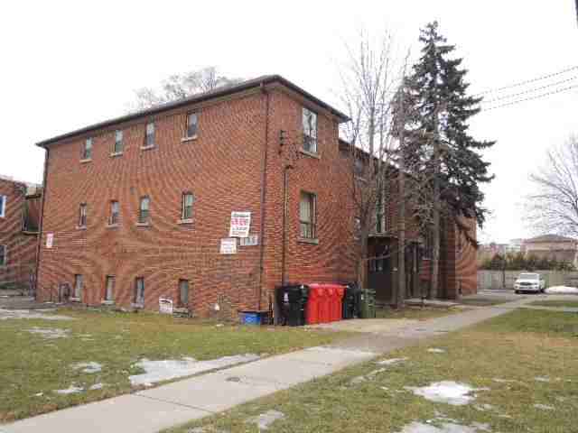 145 Woodward Ave #7 - Photo 2 of 8