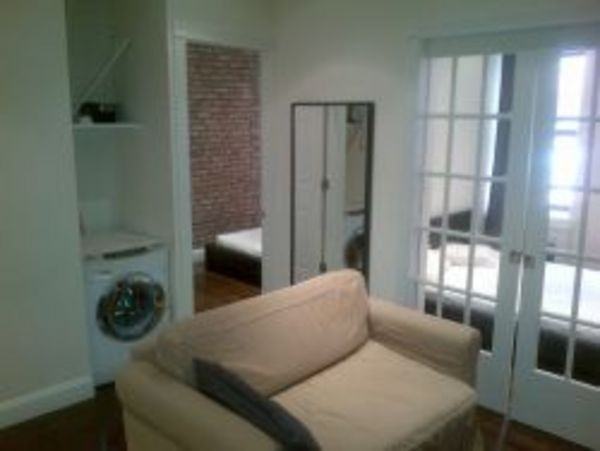 338 E 55th St - Photo 2 of 5