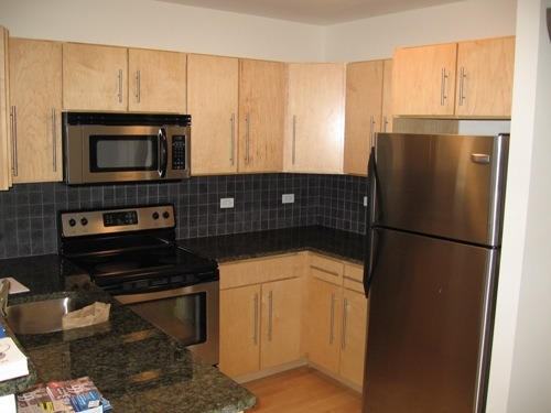 75 Essex St - Photo 2 of 2