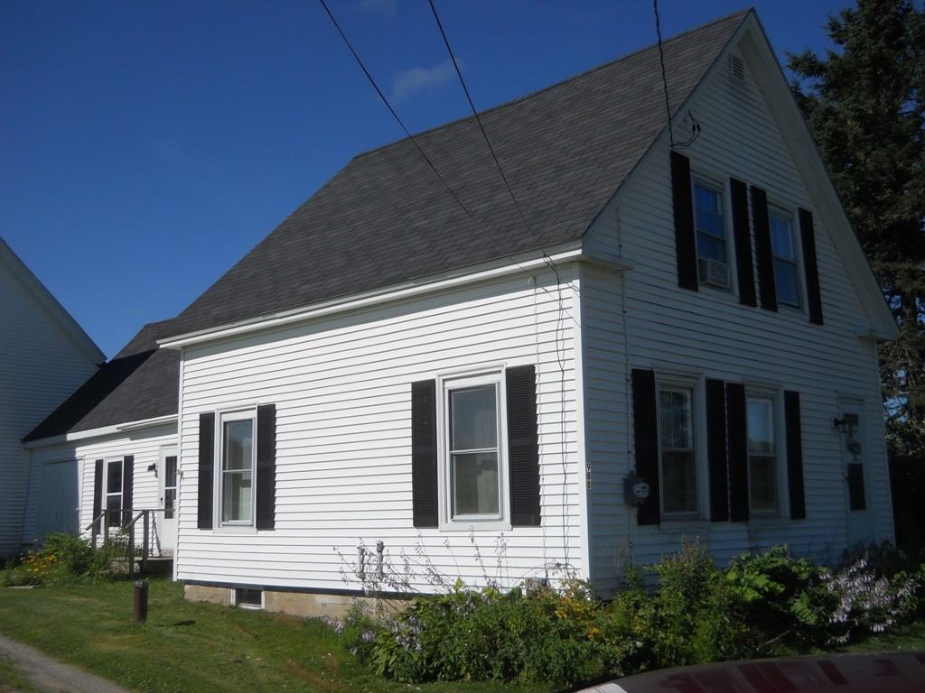 988 Fuller Rd - Photo 2 of 21