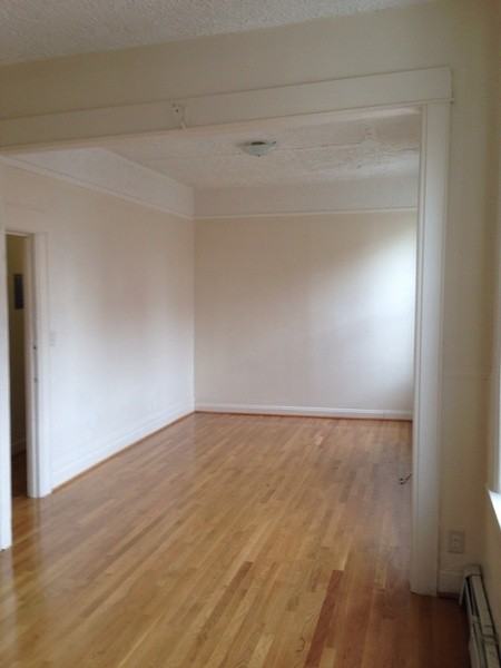 1394 Clay Ave 3B - Photo 2 of 3