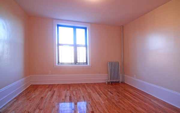 1723 University Ave #41 - Photo 2 of 5