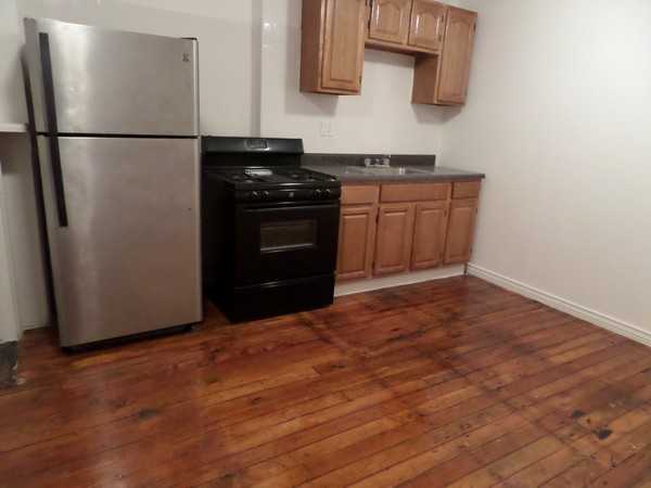 234 Cornelia St - Photo 2 of 3