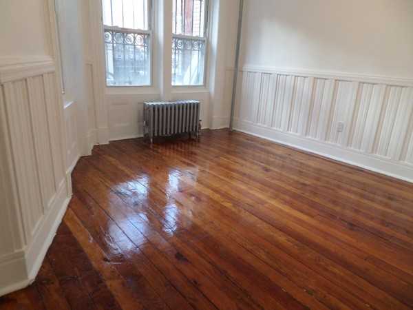 234 Cornelia St - Photo 3 of 3
