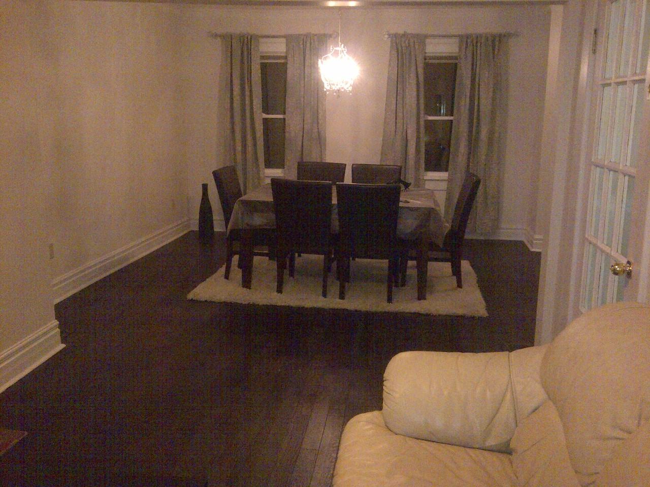 52 Wellington St - Photo 3 of 5