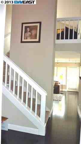 114 Bayside Ct - Photo 3 of 6