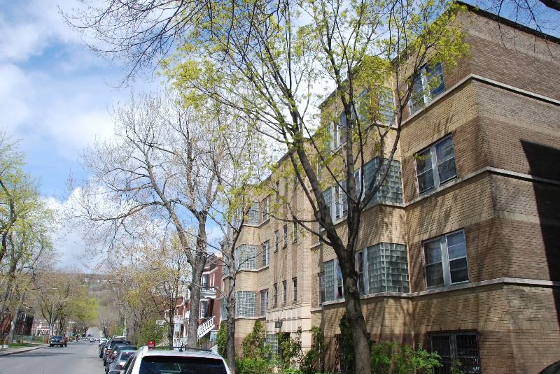 335 Avenue Clarke 19, Westmount, QC H3Z 2E7 2 Bedroom Apartment for