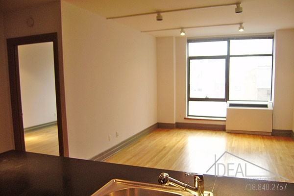 130 Court St - Photo 3 of 5