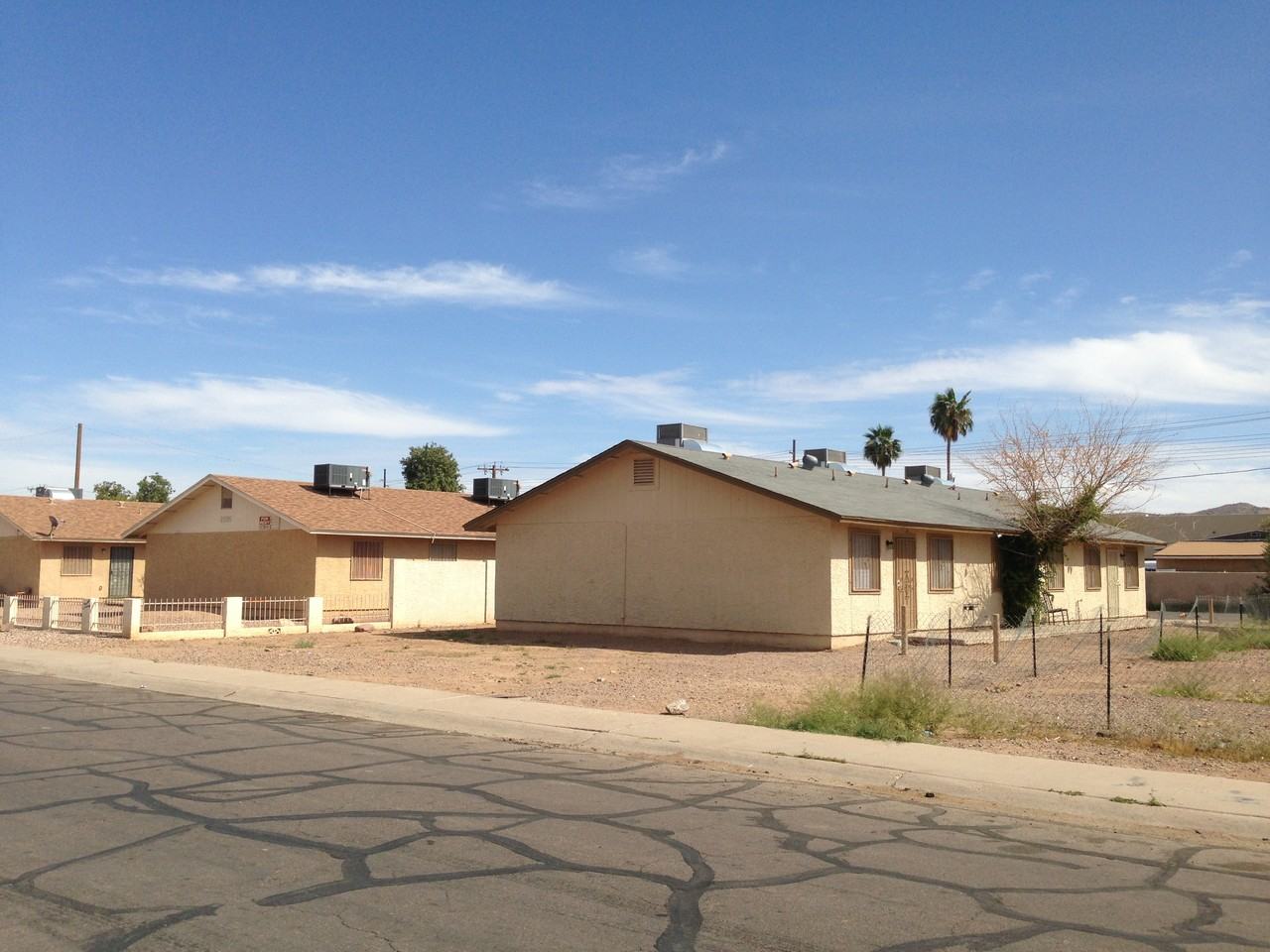 2931 E Atlanta Ave #1 - Photo 3 of 11