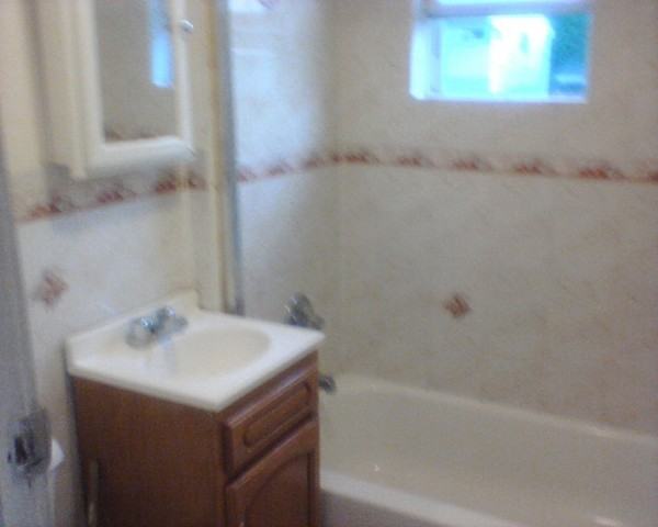 116-24 Inwood St 2F - Photo 2 of 5