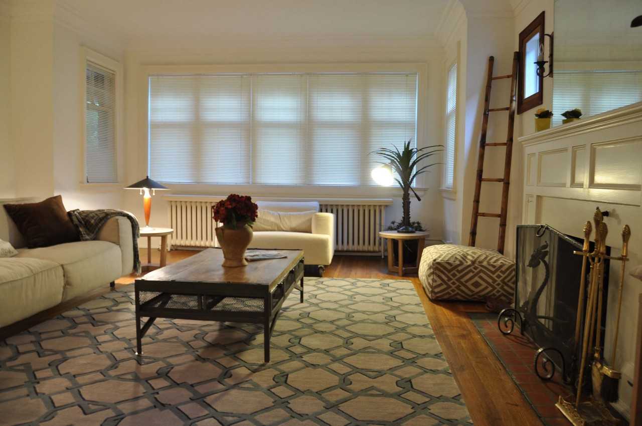 48 Oriole Gardens - Photo 3 of 8