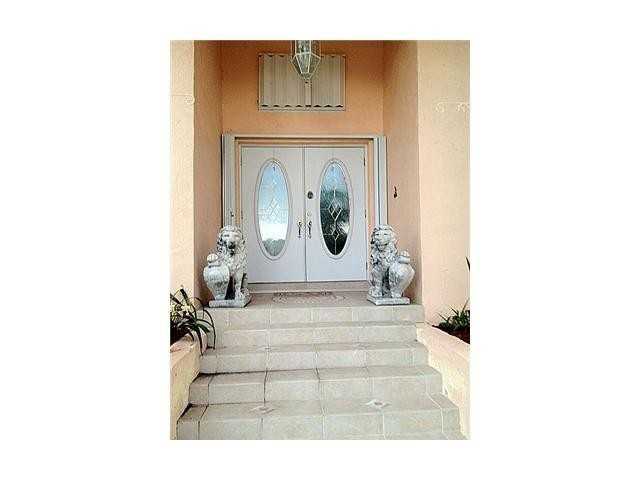 1716 Egret Rd - Photo 2 of 7