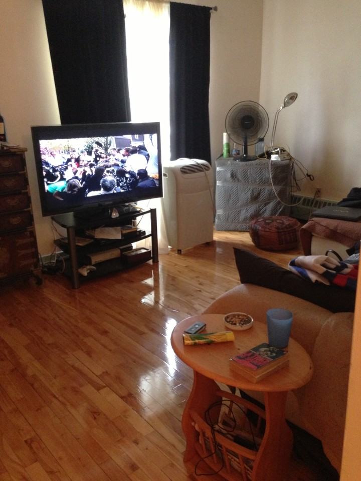 Boulevard Lavoisier, St.Leonard Quebec H1R1J2, Montréal, QC 2 Bedroom Apartment for 750/month