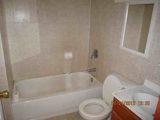 135-20 220th St - Photo 3 of 13