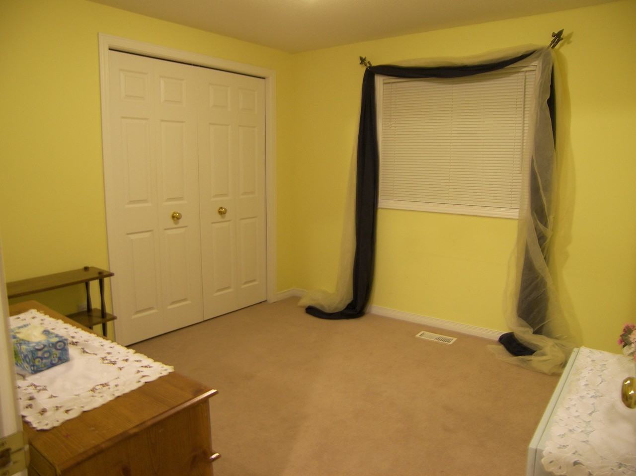 78 Blue Lace Crescent - Photo 2 of 4