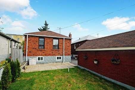 Linsmore Crescent, Toronto, ON M4J 4L4, Canada - Photo 2 of 6