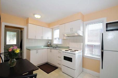 Linsmore Crescent, Toronto, ON M4J 4L4, Canada - Photo 3 of 6