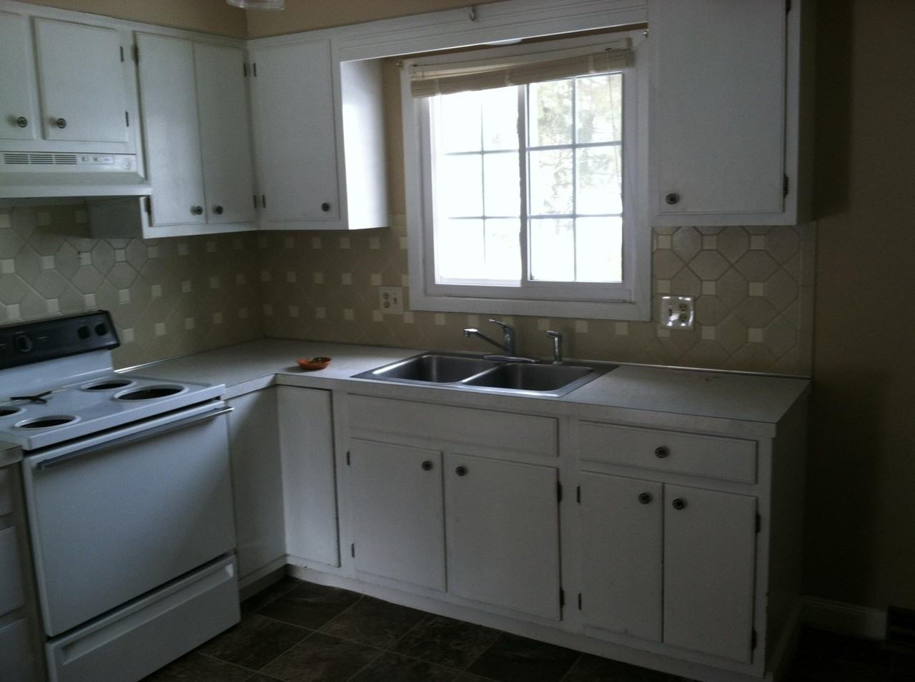 3117 Whipple Dr - Photo 3 of 6