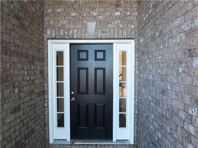 808 Daybreak Dr - Photo 2 of 8