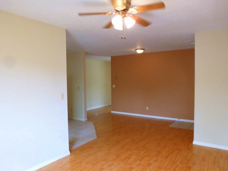 1588 W Rose Garden Ln - Photo 2 of 14