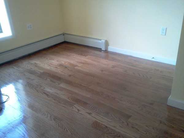 821 E Green St 2ndFL - Photo 3 of 5