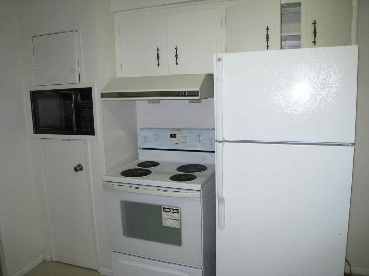 5811 Mccallan Rd - Photo 2 of 6