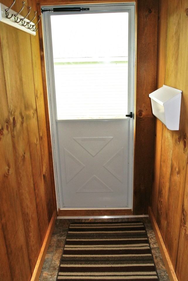 123 Eagle Peak Rd - Photo 2 of 11