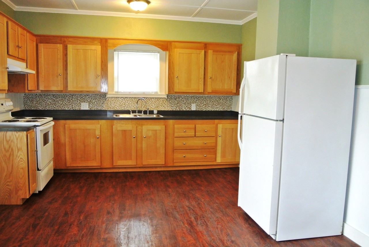 123 Eagle Peak Rd - Photo 3 of 11