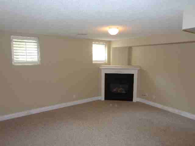 30 Brownstone Ln - Photo 3 of 11