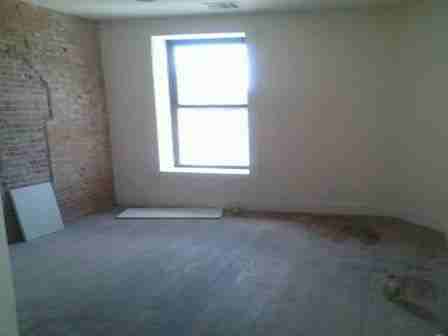 116 Jefferson Ave - Photo 2 of 3