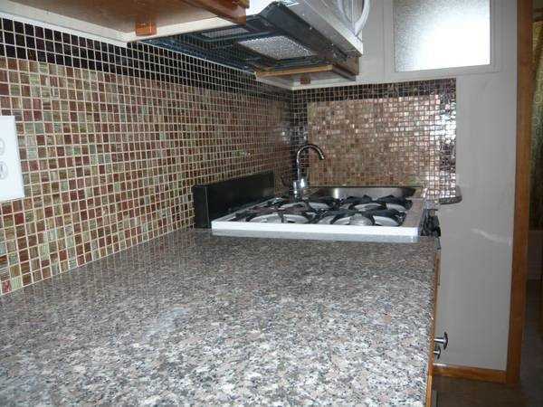 9 Corbin Pl 3rdFL - Photo 3 of 4