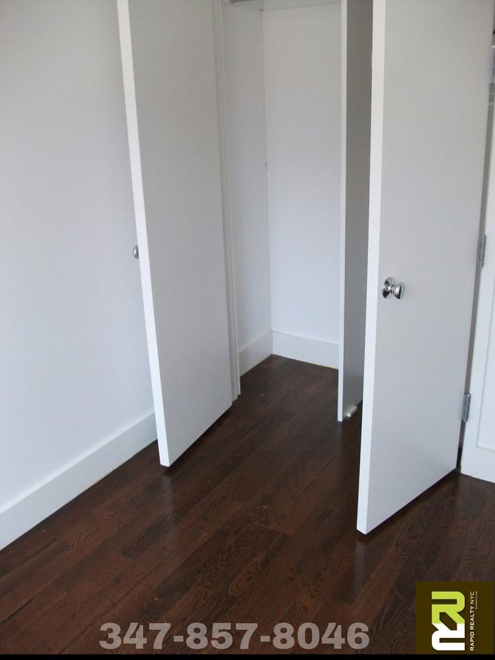 314 Rogers Ave - Photo 2 of 5