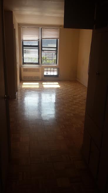 115-50 179th St 1B - Photo 2 of 4