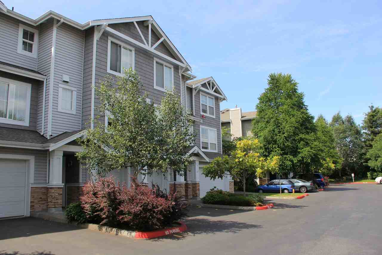 5246 237th Terrace SE - Photo 2 of 25