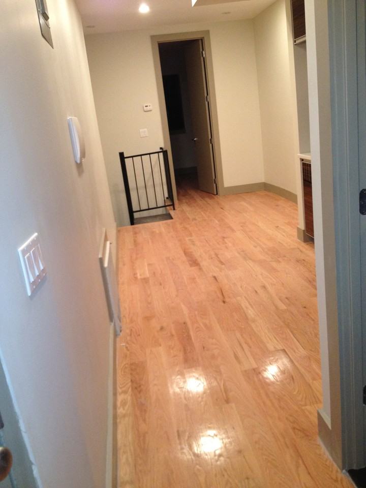 132 Ralph Ave - Photo 3 of 6