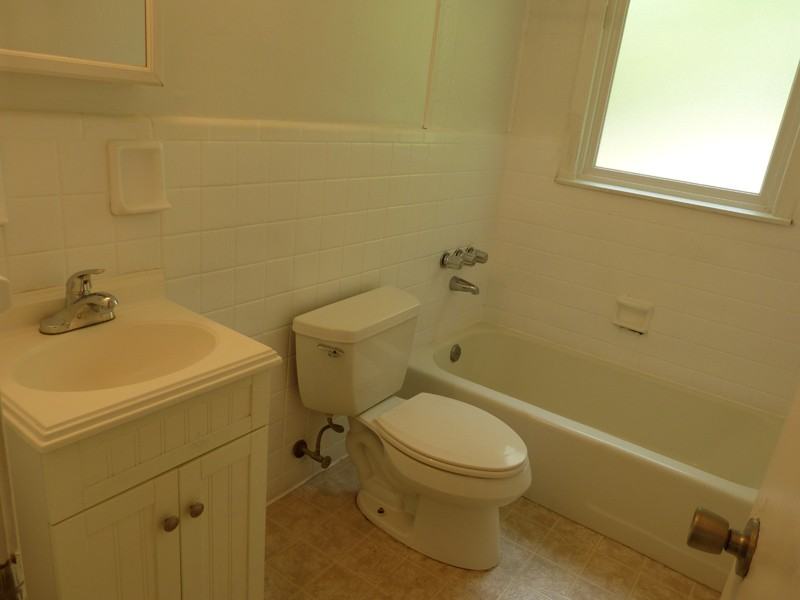 3325 Old Montgomery Hwy #C - Photo 2 of 5