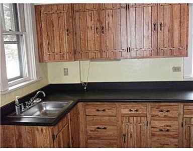 1403 Jeffers St - Photo 3 of 14