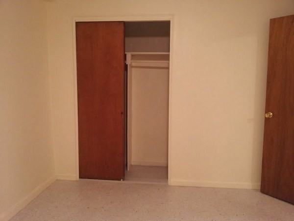 11369 31st Ave - Photo 3 of 4