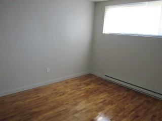 9e Avenue - Photo 2 of 3