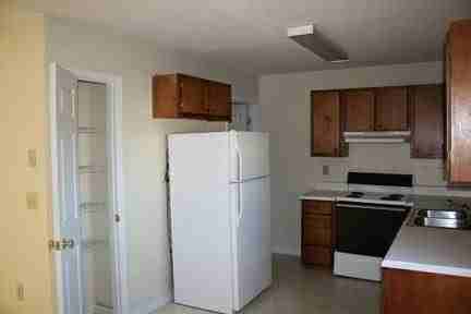 1008 Quality Cir - Photo 4 of 6