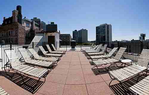 2828 N Pine Grove Ave