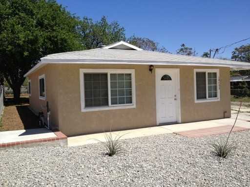 10453 48th St - Photo 2 of 15