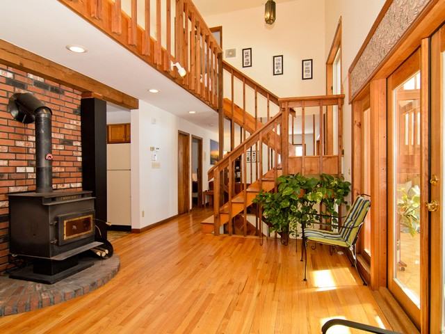 501 Huckleberry Turnpike - Photo 2 of 10