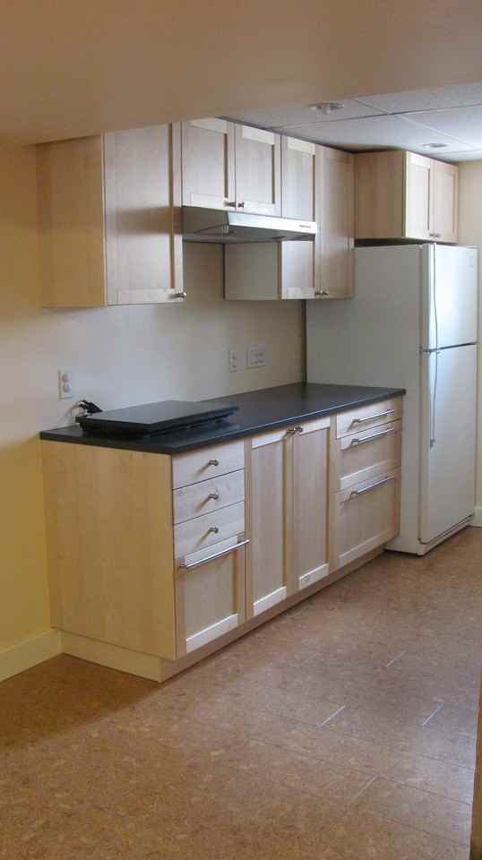 8527 84 Ave NW - Photo 3 of 10