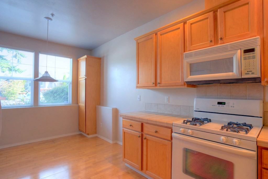 8502 Main St - Photo 2 of 12