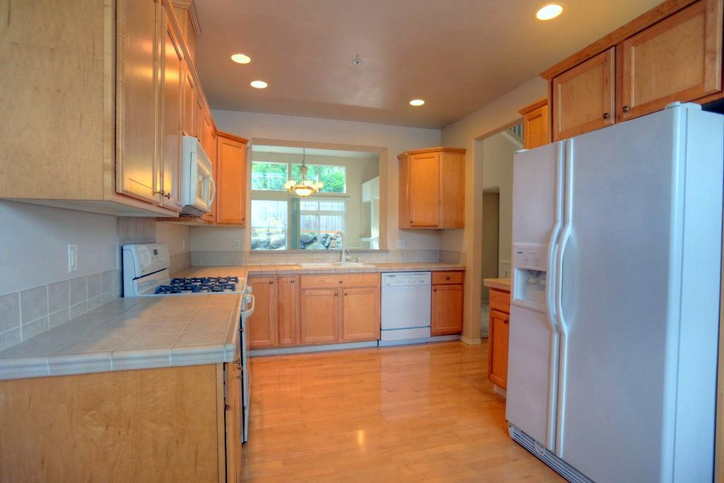 8502 Main St - Photo 3 of 12