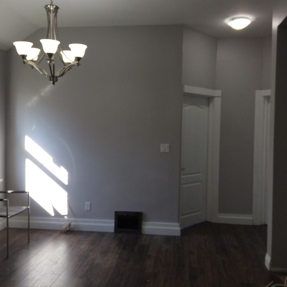 1561 Hurontario St #1 - Photo 2 of 8