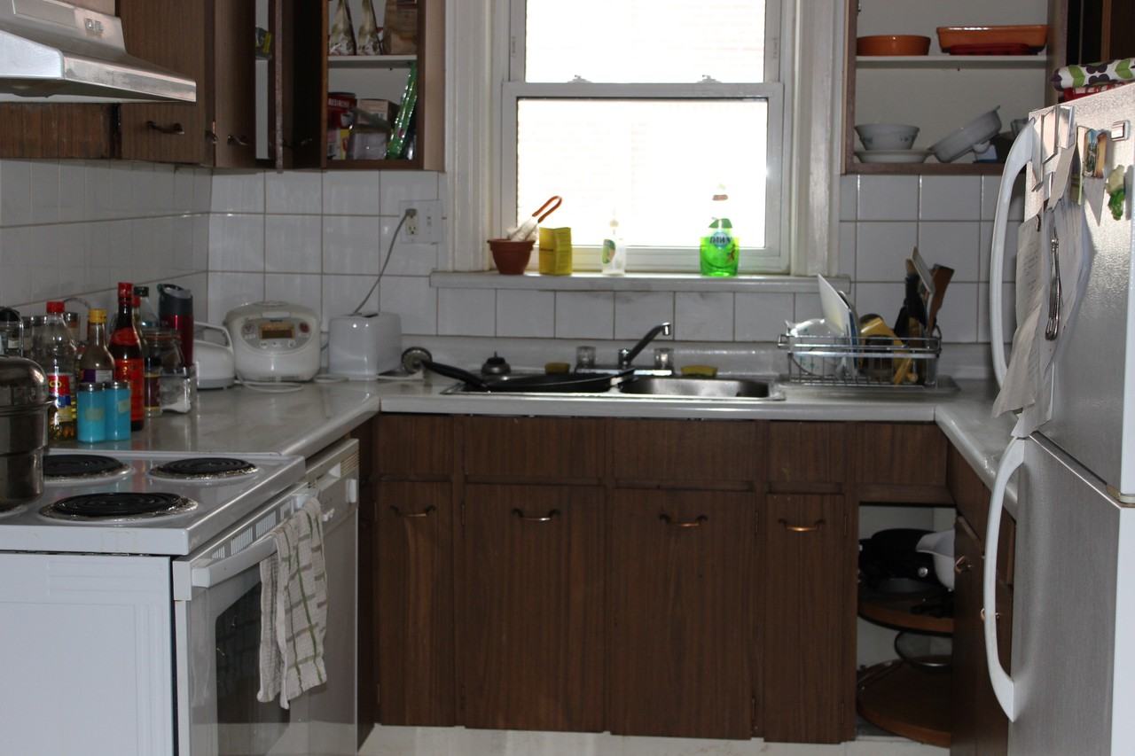 1661 Bathurst St #1 - Photo 3 of 3