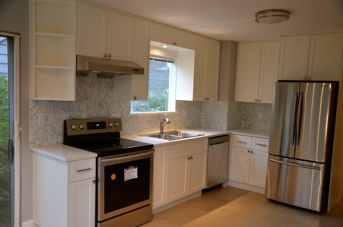 4309 Locarno Crescent - Photo 3 of 18